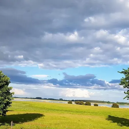 Fantastische Sonnenaufgaenge Ueber Dem Bodden